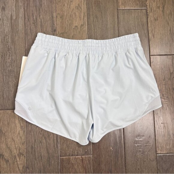 Lululemon NWT Hotty Hot High-Rise Lined Short 4" Starch Blue - Picture 2 of 7